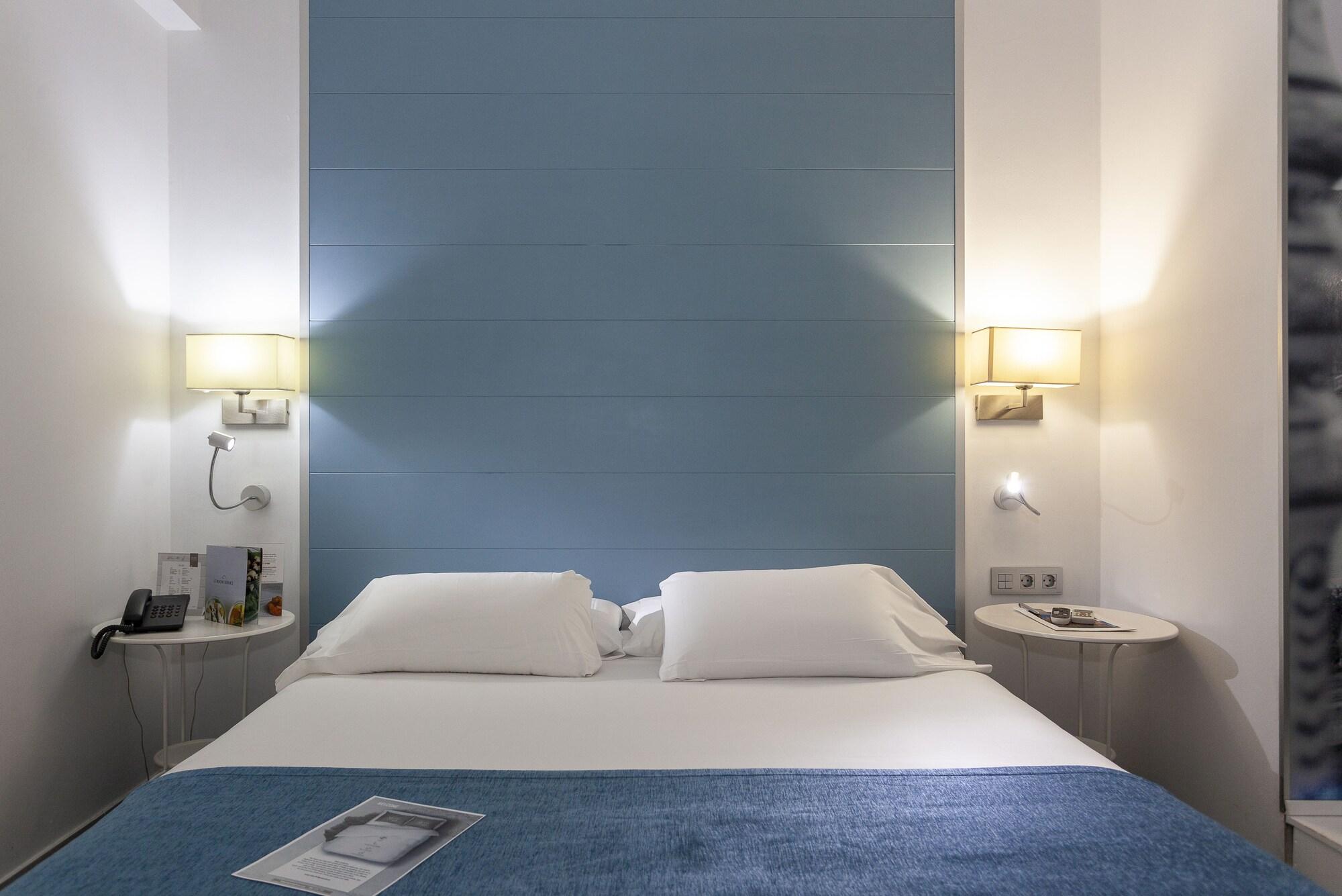 Aacr Hotel Monteolivos إشبيلية المظهر الخارجي الصورة