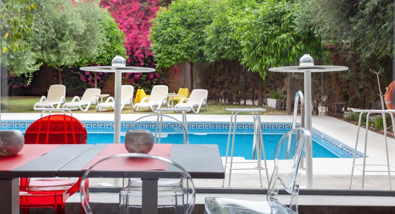 Aacr Hotel Monteolivos إشبيلية المظهر الخارجي الصورة