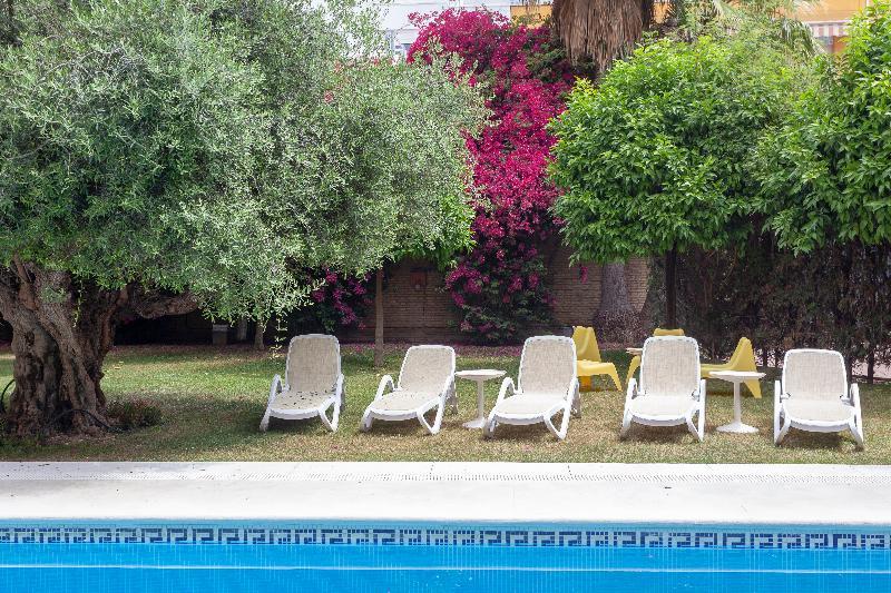 Aacr Hotel Monteolivos إشبيلية المظهر الخارجي الصورة